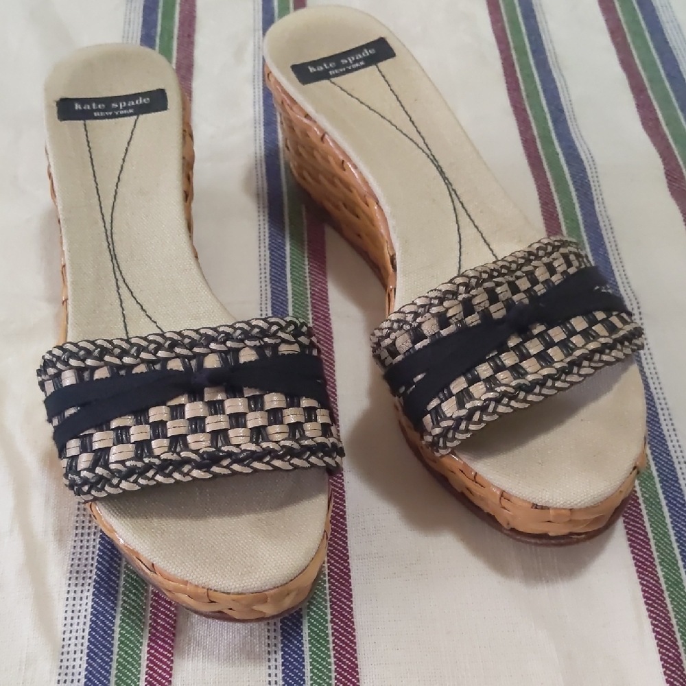 Kate Spade Black and Tan Wedge Shoes